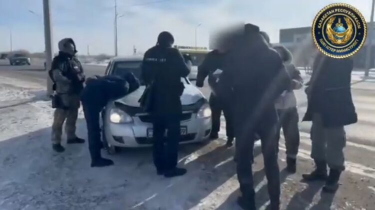 От 320 тысяч до 4 млн тенге: в Караганде задержали серийных аферистов из Темиртау