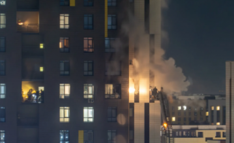 Трагедия в «Коркем-3»: Врачи реанимации борются за жизнь пострадавшей женщины