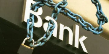 Конституционный суд РК подтвердил право на банковскую тайну вне зависимости от семейного статуса