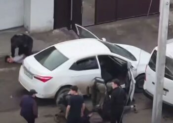 ҚМА деректерді ұрлау үшін SMS-бластерлерді пайдаланған қылмыстық топтың жолын кесті