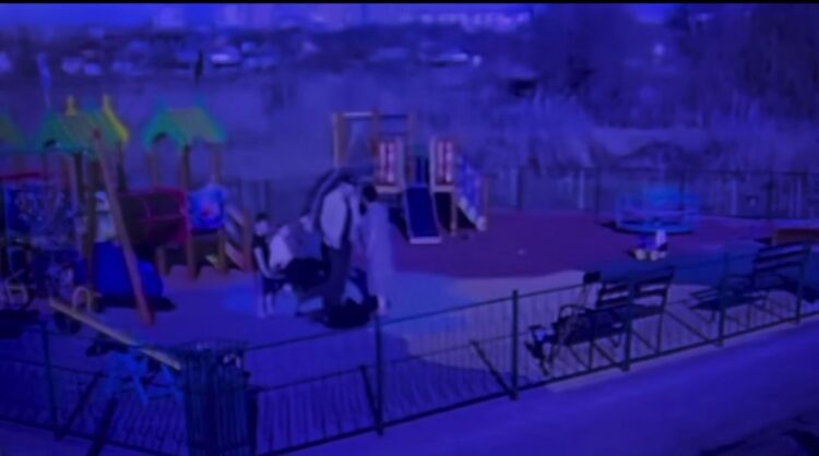 В Караганде полиция проводит проверку по факту нападения мужчины на несовершеннолетнего