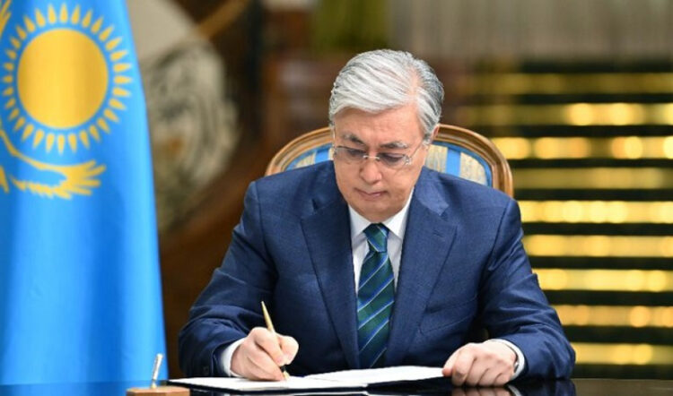 Әбенов, Бапи, Мусин, Сәбильянов: Тоқаев Қазақстан Халық Кеңесінің құрамын бекітті