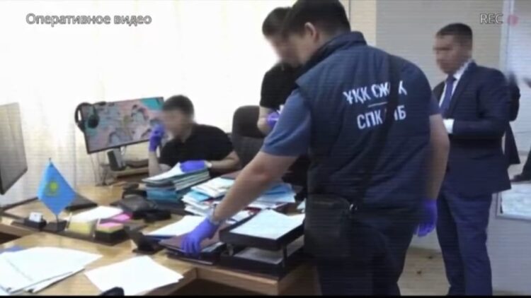 40 млн теңгеден астам пара