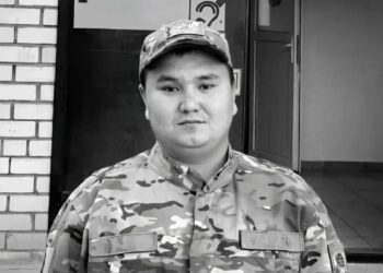 Пожарный погиб при тушении степного пожара в Западно-Казахстанской области
