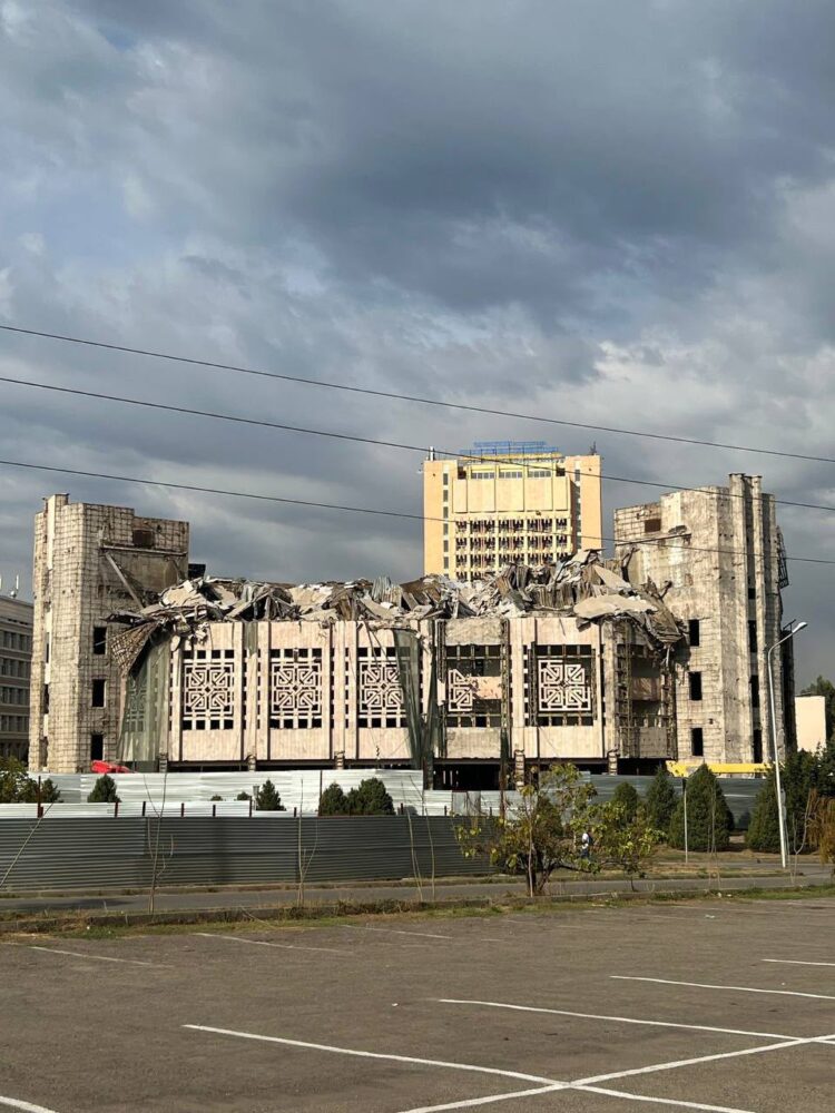 В Астане задержали мужчину по подозрению в убийстве женщины