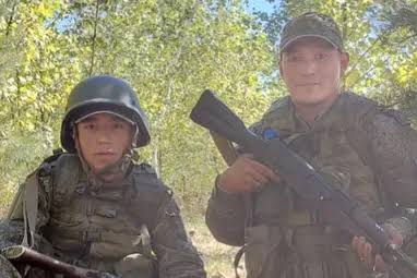 Девять казахстанцев вывезли из зоны боевых действий в Украине