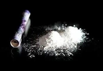Астанада есірткі сатқан қылмыстық топ мүшелері 16 және 17 жылға сотталды