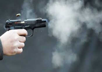 Трое против одного: в Алматинской области стреляли по автомобилю
