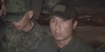 Казахстанцы заявили, что их обманом вывезли в Россию и собираются отправить на войну