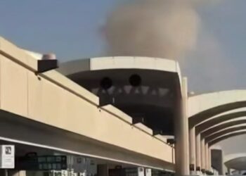 Сауд Арабиясындағы әуежайға тағы соққы жасалып, адамдар қаза тапты