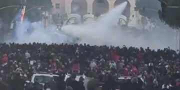 В Албании вспыхнули протесты против курорта зятя Трампа